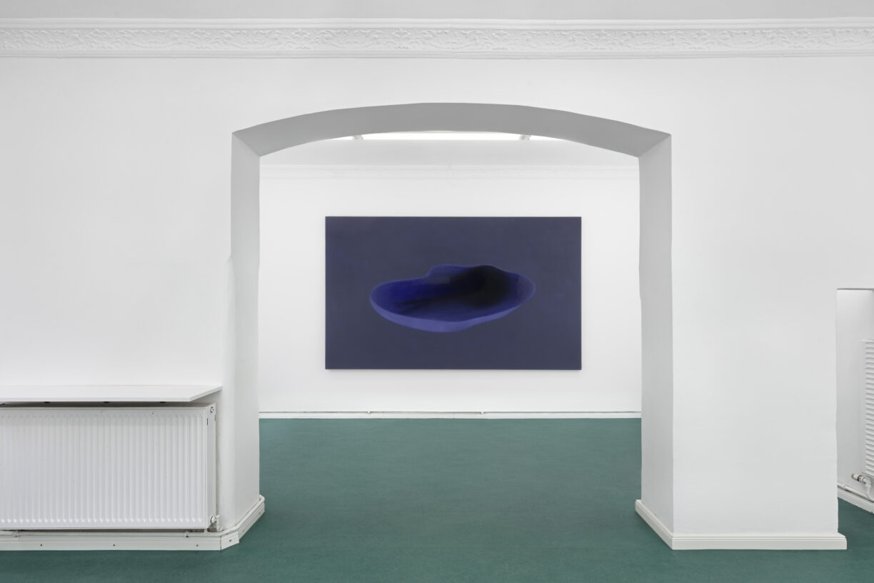 Kami Mierzvvinsk "Where the Night Softens", Galerie Noah Klink, Berlin, Germany, 2025